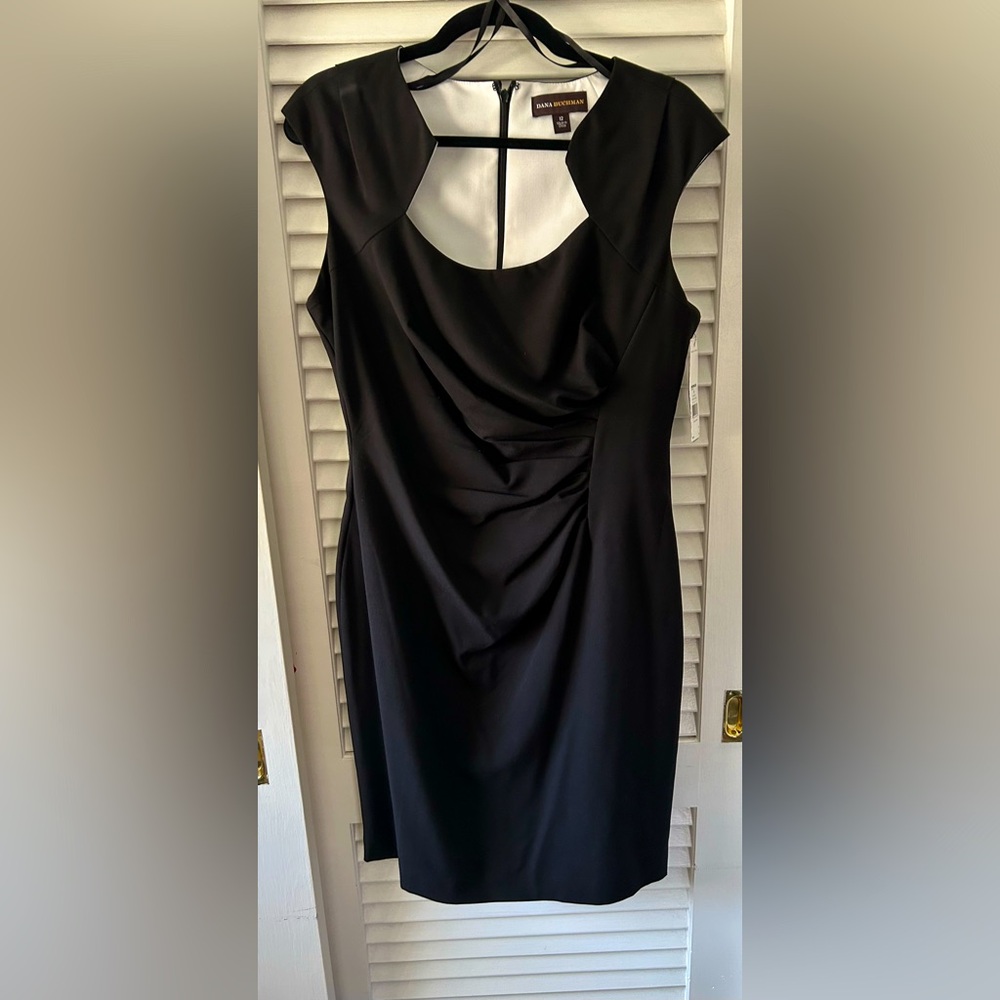 NWT Beautiful Black Dana Buckman sheath dress size 12